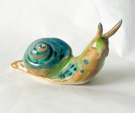 Ceramic Insects, Snail Pottery, Ceramic Snails, Ceramic Bug, Snail Clay, Clay Snails, Ceramic Snail, Pottery Figures, Clay Workshop