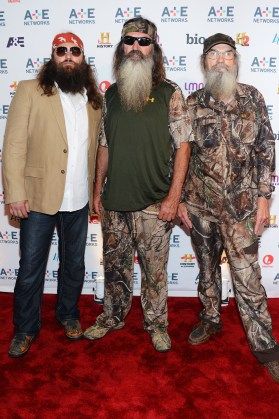 Rabbi Shmuley on Duck Dynasty and Biblical Homophobia Duck Dynasty Costumes, Hateful People, Jase Robertson, Phil Robertson, Robertson Family, Duck Commander, Religious People, Duck Dynasty, Gay Marriage