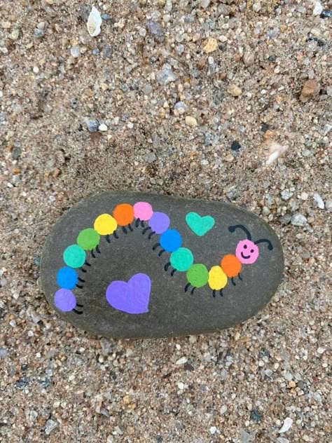 Rock Painting Ideas Easy For Kids, Diy Rocks, Happy Stone, Stones For Garden, Inspirational Rocks, Diy Rock Art, Painted Rock Animals, Rock Painting Ideas, Stone Art Painting