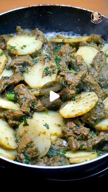 Green Chilli Recipes, Mutton Recipes Indian, Mutton Dishes, Hyderabadi Cuisine, Mutton Recipe, Garam Masala Powder, Chicken Starter Recipes, Gosht Recipe, Mutton Chops