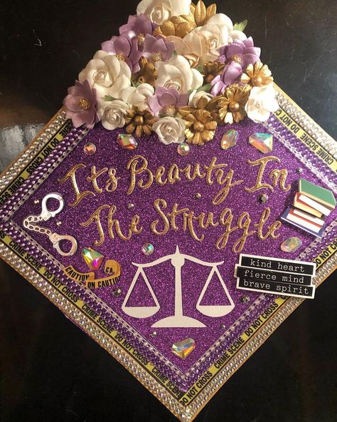 Law Graduation Cap, Law School Graduation Cap, Graduation Caps Designs, College Graduation Caps, Graduation Dress Designs, Graduation Caps Ideas, Class Of 23, College Graduation Cap Ideas, Law Graduation