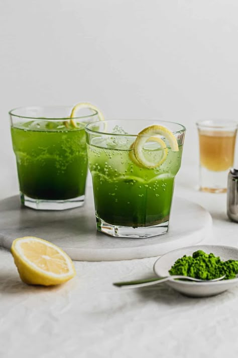 Matcha Cocktail, Cocktails Made With Gin, Yuzu Citrus, Matcha Recipes, Vodka Tonic, Coffee Style, Ceremonial Matcha, Blue Bottle Coffee, Matcha Drink