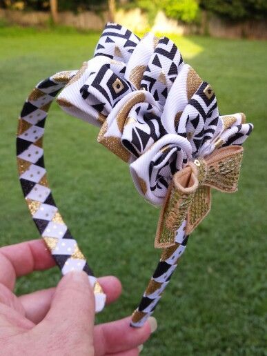 Fleur De Lis Headband New Orleans Saints Colors $13 Www.kikibowz.etsy.com African Hair Accessories Jewelry, Ankara Headband Styles, African Headband, African Head Beads Hair Accessories, Ankara Headband, African Hair Accessories, African Fabric Accessories, Fascinator Hats Wedding, African Hair Wrap