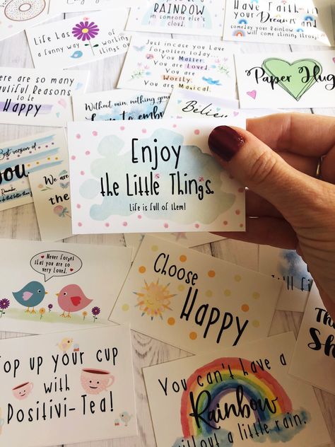 Be Happy Drawings, Work Place Affirmations, Gift Card Quotes Words Ideas, Positive Cards Ideas, Wish Board Ideas, Small Quotes On Friendship, Gift Notes Messages Cute Ideas, You Are Important Quotes, Small Positive Quotes