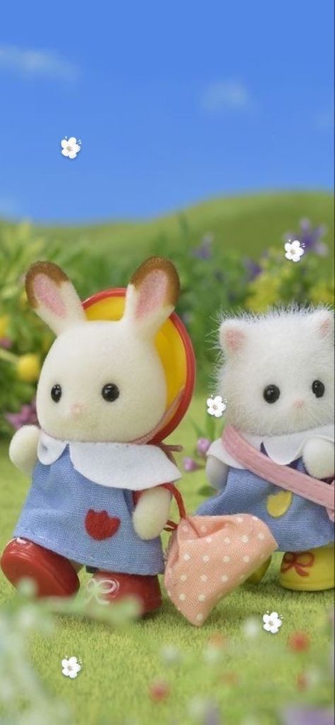 Cute Wallpaper Animals, The Sylvanian Family, Cute Sylvanian Families, Sylvanian Families Wallpaper Iphone, Calico Critters Aesthetic Wallpaper, Calico Critters Poster, Sylvanian Family Wallpaper, Calico Critters Wallpaper Iphone, Sylvanian Families Poster