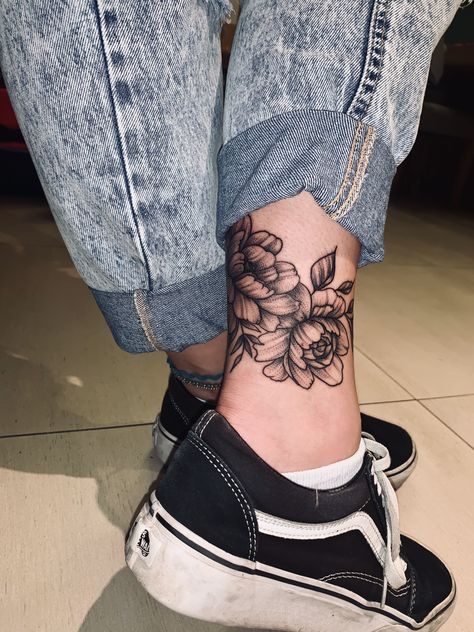 Flower On Ankle Tattoo, Ankle Coverup Tattoos For Women, Ankle Cover Up Tattoos, Inner Ankle Tattoo, Pie Tattoo, Ankle Tattoo Cover Up, Inner Ankle Tattoos, Dahlia Tattoo, Cover Up Tattoos For Women