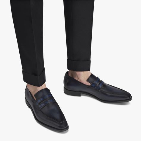 Andy Demesure Calf and Alligator Leather Loafer - Berluti Berluti Shoes, Buckle Shoes, Shoes Collection, Private Event, Shoes For Men, Leather Care, Shoes Men, Leather Loafers, Shoe Collection