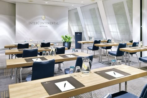 Corporate Training Room, Training Room Design, Training Center Design, Presentation Room, Meeting Room Design, Classroom Interior, Berlin Hotel, Lectures Room, Training Room