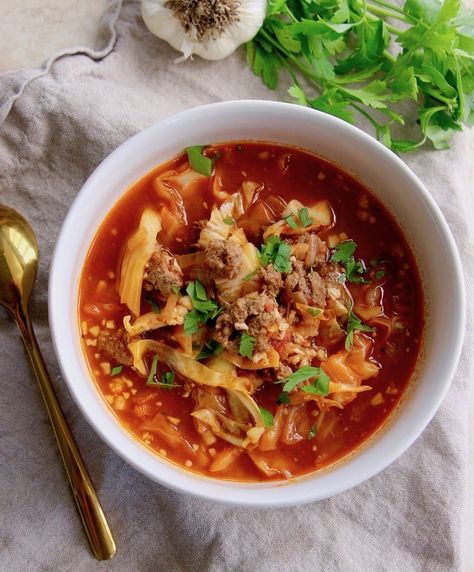 Delicious Keto Keto Cabbage Roll Soup Recipe - Keto Karma Keto Cabbage Soup, Keto Karma, Keto Cabbage, Soup Keto, Kung Pao Chicken Recipe, Cabbage Roll Soup, Cabbage Roll, Grass Fed Meat, Keto Soup