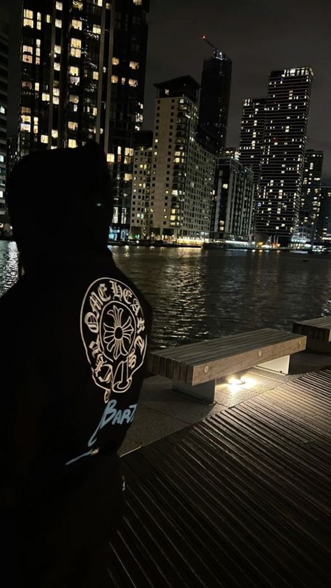 Chrome Hearts Hoodie, Blurry Pictures, Iphone Pictures, Canary Wharf, Instagram Frame, Night City, Night Aesthetic, Chrome Hearts, Black Aesthetic