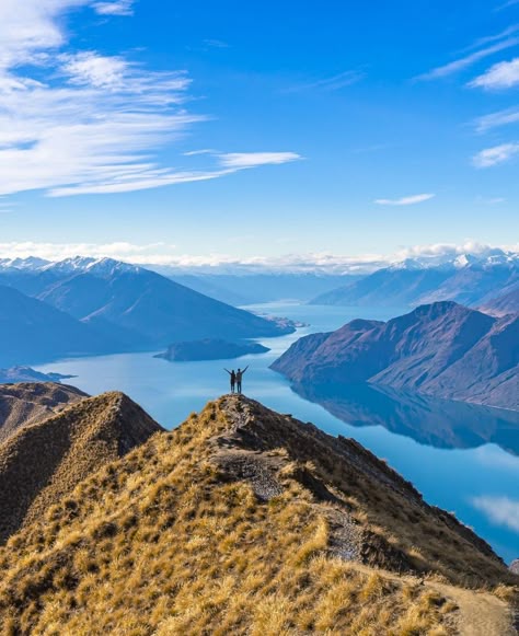 Young Asian couple celebrating at Roy's Peak Lake Wanaka, New Zealand Hanmer Springs, Roys Peak, New Zealand Nature, Wanaka New Zealand, New Zealand Itinerary, Asian Couple, Couple Celebrating, Lake Wanaka, Ig Photos