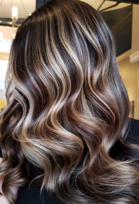 Dark Brown Hair Color Ideas Fall, Fall Brunettes, Dark Brown Hair Color Ideas, Hair Color Ideas Fall, Dark Brown Hair Dye, Hair Glaze, Dimensional Hair Color, Brown Hair Color Shades, Hair Elegant