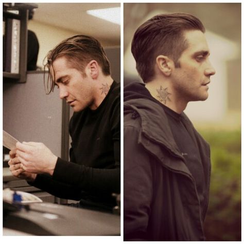 Can I just say... That Jake Gyllenhaal in "Prisoners" is phenomenal! Also, I've always found him attractive but sweet jumpin jelly bean, he's flawless in this movie. That hair cut suits him well and he's inked up? Shut up and accept my love! Jake Gyllenhaal Hair Prisoners, Jake Gyllenhaal Prisoners Haircut, Men Medium Haircut, Jake Gyllenhaal Haircut, Black Haircut Styles, Medium Haircut, Jake G, Classy Hairstyles, Men Hairstyles