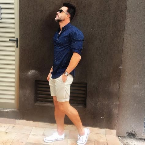 Short Outfits Hombre, Men's Summer Outfits, Workout Man, Latest Summer Fashion, Smart Casual Wear, Mens Summer Outfits, Spring Outfits Men, Mens Casual Outfits Summer, Mens Fashion Wear