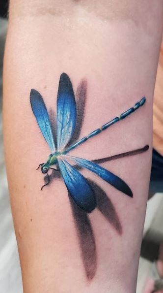 Dragonfly 3d Tattoo, Let Them Dragonfly Tattoo, Colored Dragonfly Tattoo For Women, Realistic Dragonfly Tattoo Design, Side Profile Dragonfly Tattoo, Dragonfly Angel Tattoo, Dragonfly Tatoos Ideas, Orange Dragonfly Tattoo, Beautiful Dragonfly Tattoo