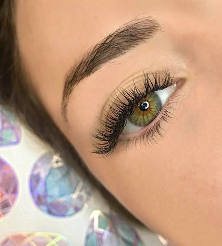 Full Set Lashes, Eyelash Extensions Full, Natural Looking Eyelash Extensions, Classic Eyelash Extensions, Engagement Hair, Eyelash Extensions Classic, Natural Fake Eyelashes, Full Eyelashes, Lashes Fake Eyelashes