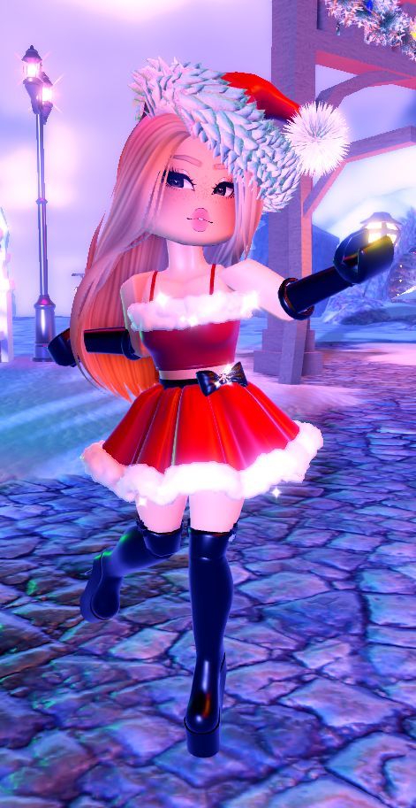 Royal High Outfits Ideas Christmas, Christmas Royal High Outfit, Rh Christmas Outfits, Royal High Christmas, Royale High Roblox Outfits Ideas, Royale High Christmas Outfits, Royale High Christmas, Royal High Christmas Outfits, Roblox Photoshoot