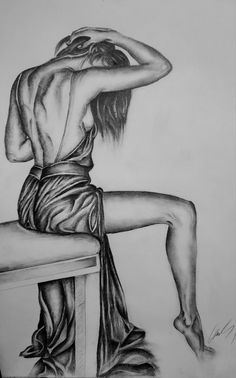 Body Pencil Drawing, Women Drawing Body Sketches, Female Body Sketch, Body Image Art, Pencil Sketch Images, Body Art Photography, Female Art Painting, Charcoal Art, Beauty Art Drawings