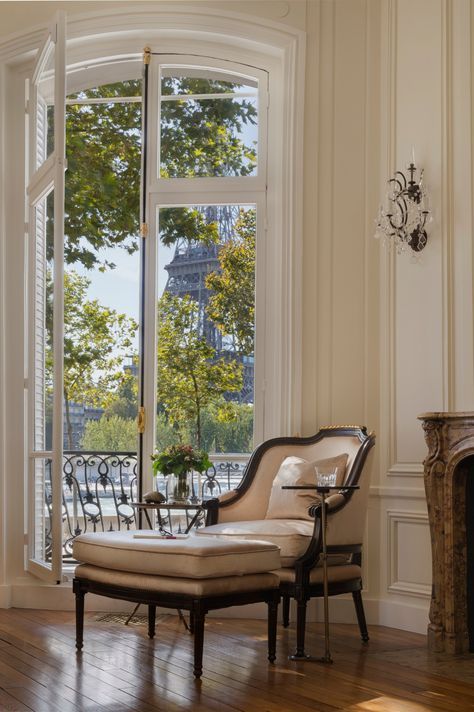 Living Room French Windows, French Style Windows, Parisian Home Decor French Style, French Style Houses Interior, Paris Apartment Interiors French Style, Parisian Exterior, French Window Design, French Style Bedrooms, French Style Room