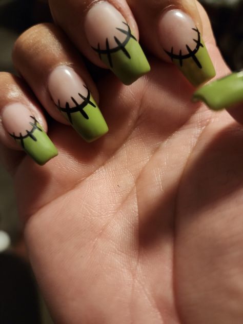 Halloween Nail Designs Frankenstein, Frankenstein French Tip Nails, Frankinstine Nails, Frankenstein Nail Designs, Frankenstein Nails Acrylic, Bride Of Frankenstein Nails, Halloween Nails Frankenstein, Frankenstein Nail Art, Halloween Nail Ideas Easy