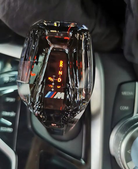 Giant Crystal, Bmw Tuning, Stick Shift Knob, Red And Black Wallpaper, Shift Knobs, Shifter Knob, Custom Car Interior, Bmw Wallpapers, Stick Shift