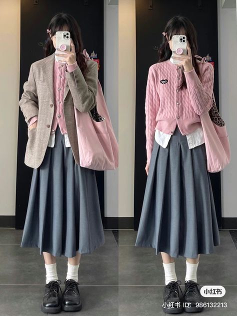 Long Skirts Styling, Cozy Korean Outfit, Curvy Korean Outfits, Dark Grey Skirt Outfit, Japanese Modest Fashion, Long Gray Skirt Outfit, Gray Skirt Outfit Winter, Gray Long Skirt, Gray Outfit