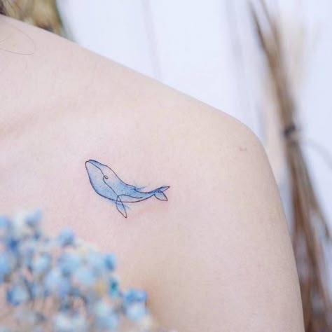 Simple Watercolor Tattoo, Whale Tattoos For Women, Humpback Whale Tattoo Simple, Simple Whale Tattoo, Whale Tattoo Collarbone, Tiny Whale Tattoo, Whale Tattoo Minimalist, Wale Tattoos Minimalist, Whale Outline Tattoo