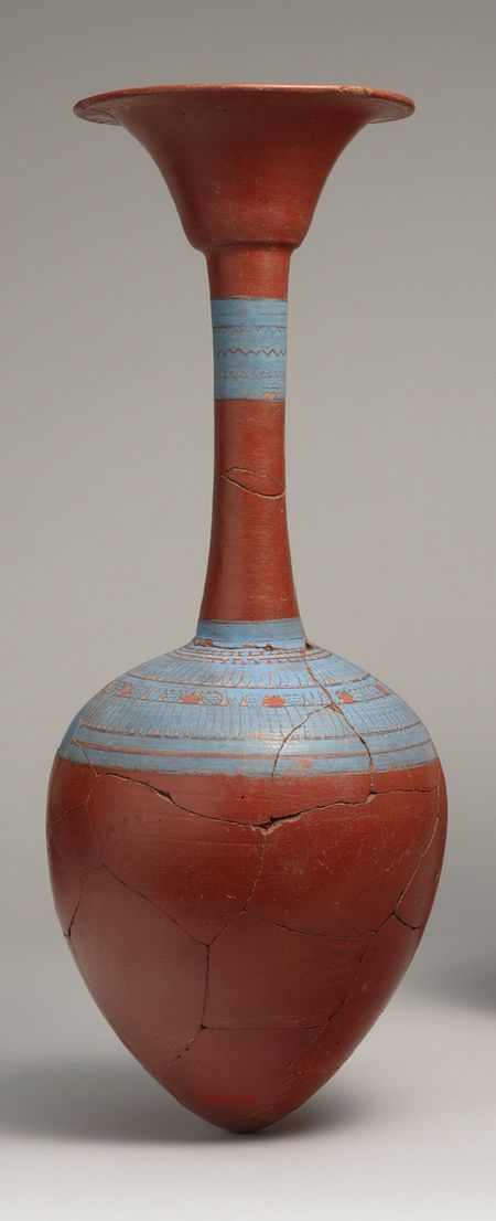 Water bottle from Tutankhamun's embalming cache, New Kingdom, Dynasty 18, reign of Tutankhamun, c. 1336 - 1327 BC Egypt Artifacts, Tutankhamun Tomb, Egyptian Pottery, Historical Ceramics, Historic Ceramics, Starověký Egypt, Upper Egypt, Egyptian Artifacts, Afrikaanse Kunst