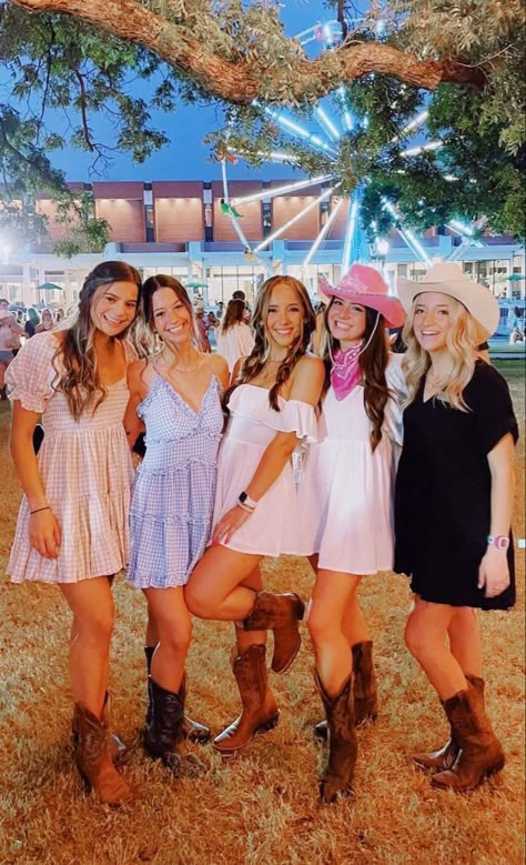 Cute Dresses For Country Concert, Country Fancy Dress, Matching Cowgirl Outfits, Cowgirl Boots Outfit Inspiration, Cowgirl Dance Outfit, Dress Cowgirl Outfits, Country Concert Outfit Zach Bryan, Cute Line Dancing Outfits, Preppy Rodeo Outfits