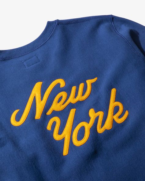 NOAH - NY Core Logo Crewneck Noah Clothing, Only Ny, Wilson Sporting Goods, Retro Sportswear, Cool Typography, Autumn Winter 2024, Felt Applique, Mens Tee Shirts, Full Spectrum