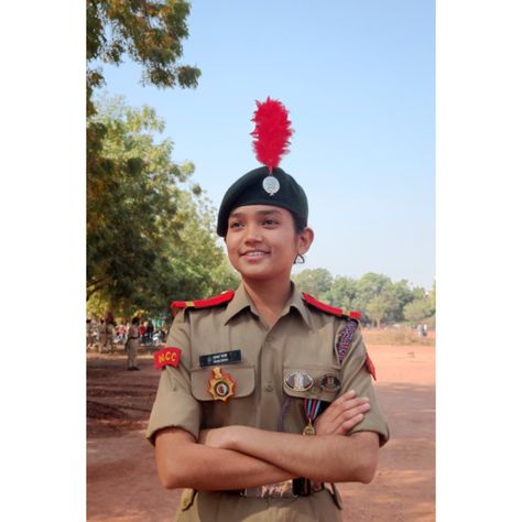 Under officer girls power Ncc Uniform, Cadets Aesthetic, Ncc Cadet, Paisa Money, National Cadet Corps, Army Images, Girls Power, Pictures Of Shiva, Army Girlfriend Pictures