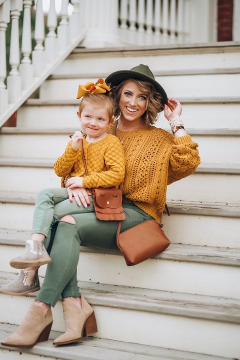 Mustard Yellow Paired With Olive Green For Fall - Affordable Style - Something Delightful Blog #fallstyle Honey Yellow Outfit, Mustard Shirt Outfit, Mustard Yellow Sweater Outfit, Green Hat Outfit, Hat Outfit Fall, Olive Outfit, Yellow Sweater Outfit, August Vibes, Fedora Hat Outfits