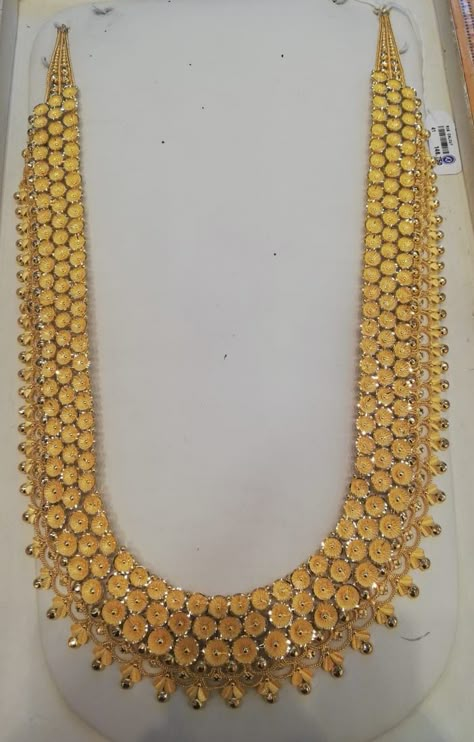 Sita Har Gold Design, Sitahar Design, Indian Gold Necklace Designs, Dubai Gold Jewelry, Bridal Necklace Designs, Rani Haar, Neck Pieces Jewelry, Bridal Jewellery Design, Gold Jewelry Simple Necklace