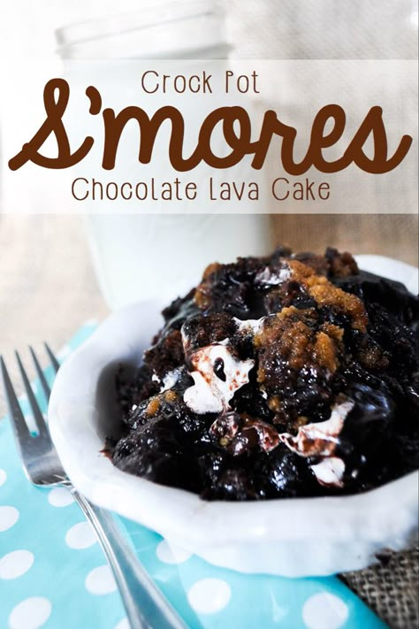 Slow Cooker Cake, Crockpot Cake, Pumpkin Cookies Easy, Cooker Cake, Crockpot Dessert Recipes, Smores Cake, Crock Pot Desserts, Slow Cooker Desserts, Chocolate Lava