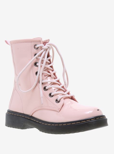 Pink Combat Boots, Fluffy Boots, Timberland Boots Outfit, Princess Vibes, Doc Martens Outfit, Doc Martens Boots, Yellow Boots, Army Boots, Punk Princess