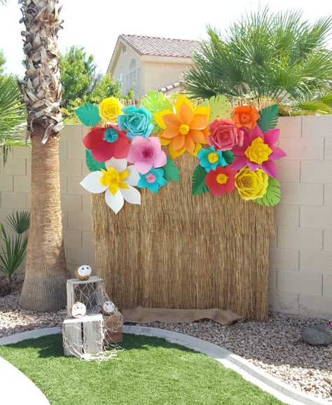 Backyard Luau Decorations, Hawaiian Theme Homecoming, Hawaiian Ballon Decorations, Luau Birthday Backdrop, Luau Party Backdrop Photo Booths, Luout Party Decorations, Luau Theme Backdrop, Luau Party Photo Backdrop, Luau Picture Backdrop