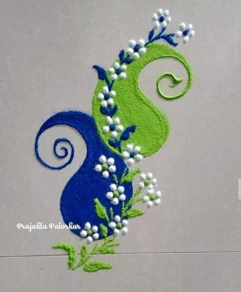 Everyday Rangoli Designs, Free Hand Rangoli Designs Flower, Half Circle Rangoli Designs, New Rangoli Designs Creativity, Rangoli Designs For Competition, Easy Rangoli Designs Videos, Very Easy Rangoli Designs, Rangoli Designs Photos, Rangoli Designs Simple Diwali