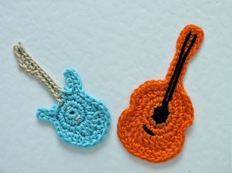 Crocheted card – pair of guitars Crochet Guitar Applique, Crochet Book Markers, Crochet Guitar, Music Crochet, Cactus Applique, Crochet Music, Crochet Baby Bibs, Crochet Critters, Crochet Plants