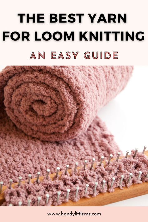 The best yarn for loom knitting (an easy guide). Learn about loom knitting and which yarns are best for beginners. Loom Knitting Afghan, Loom Knit Blanket Beginner, Loom Knit Slippers, Loom Knitting Blanket Beginner, Easy Loom Knitting Projects, Knook Patterns, Knitting Loom Projects, Loom For Beginners, Loom Knitting Blanket