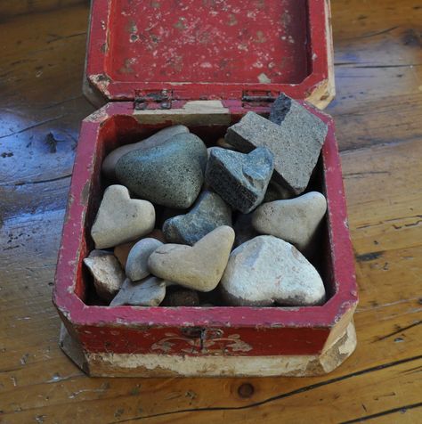 Natures Playground, Collecting Rocks, Beehive Art, Heart Rocks, Heart Stones, Heart Shaped Rocks, Box Of, Heart In Nature, Oh My Heart