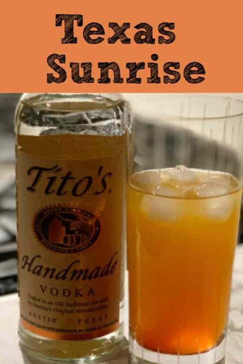 What To Mix With Titos Vodka, Tito's Vodka Recipes, Drinks To Make With Titos Vodka, Texas Drinks Alcohol, Tito Drink Recipes, Titos Vodka Recipes Easy, Cowboy Drinks Alcohol, Cocktails With Titos, Drinks With Titos Vodka