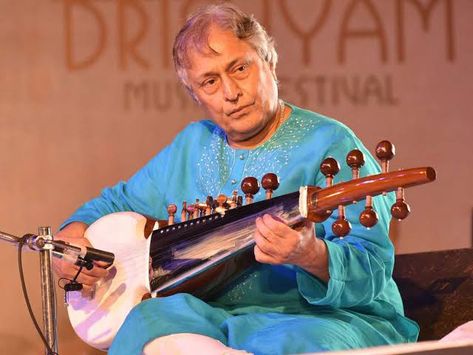 Picture of Indian classical sarod player, Amjad Ali Khan Amjad Ali Khan, Hindustani Classical Music, Zakir Hussain, Bharatanatyam Dancer, Separation And Divorce, Rajiv Gandhi, University Of New Mexico, 9th October, Best Documentaries