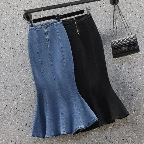 Fitted Denim Skirt, Woman Streetwear, Womens Denim Skirts, High Waisted Denim Skirt, Striped Midi Skirt, Fishtail Skirt, Denim Skirt Women, Denim Pencil Skirt, Lotus Leaf