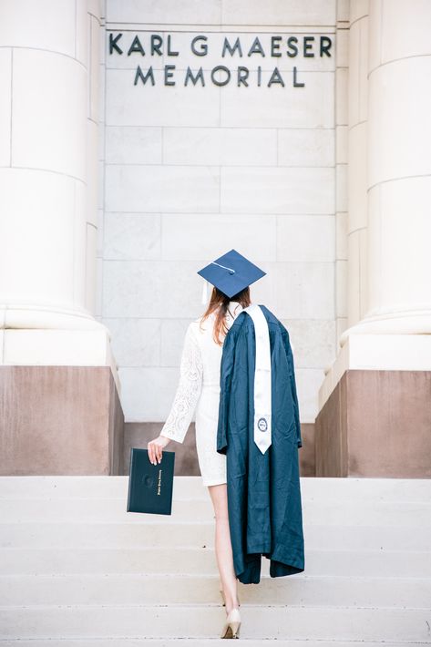 Great ideas and places to take photos specifically for your BYU Provo graduation.  When I wanted photo ideas for graduation, the only resources I had were photos taken at other college campuses. So here are some great places to have a grad photoshoot specifically for BYU Provo grads. Byu Graduation Pictures, Nau Graduation Photos, Mba Graduation Pictures, Byui Graduation Photos, Couple Graduation Pictures College, College Campus Photoshoot, College Graduation Aesthetic, Pre Convo, Graduation University Photography