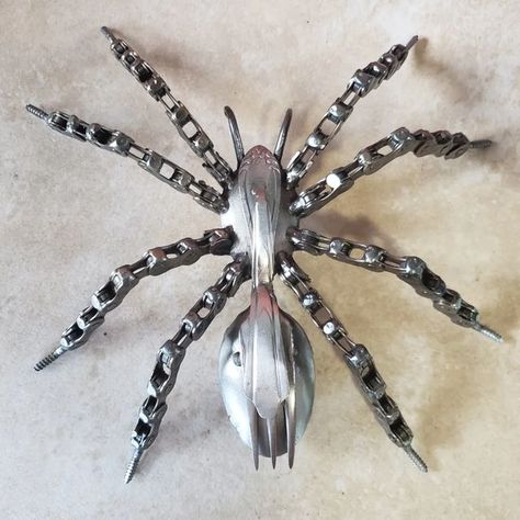 Rustic Outdoor Furniture, Flatware Jewelry, Silverware Art, Robot Sculpture, Metal Animal, Welding Art Projects, Spider Art, Metal Sculptures, Metal Working Projects