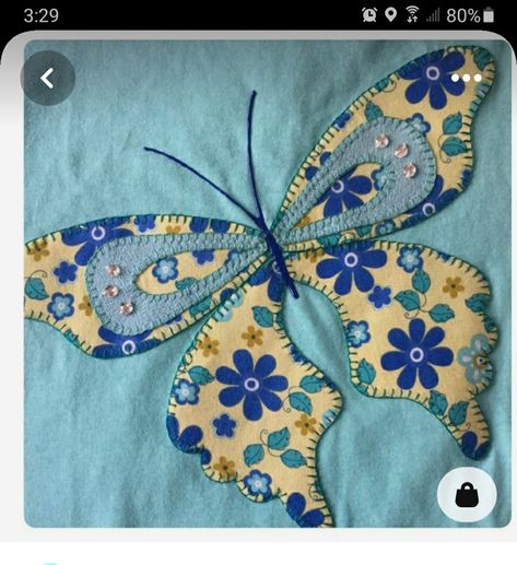 Butterfly Quilt Pattern, Flower Quilt Patterns, Patchwork Quilting Designs, Embroidery Store, Paper Pieced Quilt Patterns, Applique Ideas, Quilting Designs Patterns, Butterfly Template, Butterfly Quilt