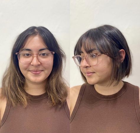 Plus Size Short Hair With Bangs, Short Haircut For Chubby Face, Corte Bob Corto Cara Redonda, Short Hair With Bangs For Round Faces, Short Hair Chubby Face, Short Hair Plus Size, Green Hairstyles, Short Hair For Chubby Faces, Hairstyles With Glasses