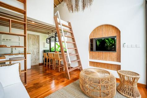 Cozy Mezzanine Tiny Villa 4 mins from Beach - Tiny houses for Rent in Kediri, Bali, Indonesia - Airbnb Small House Ideas Tiny Homes, Tiny Villa, Beach Tiny House, Bali Style Home, Modern Tropical House, Small Villa, Tiny Houses For Rent, Airbnb House, Villa Bali