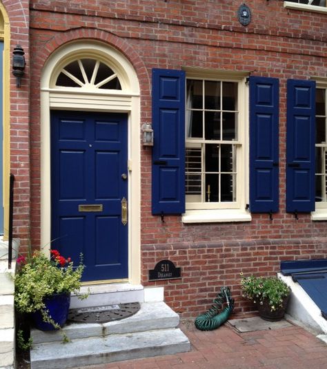 Philadelphia.  Society Hill. Architecture. Doorway.  Federal.  Georgian.  Greek Revival.  Cream and blue, glossy painted door. Historic Doors, Blue Front Door, House Paint Color Combination, House Shutters, Blue Shutters, Red Brick House, Door Inspiration, Exterior Front Doors, Painted Front Doors