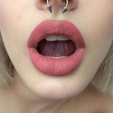 Ring Septum Piercing, Small Snug, Horseshoe Ring, Septum Piercing, Piercings, Lips, United States, Ring